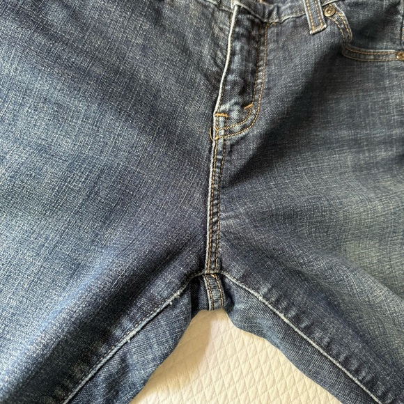 Levi’s Perfectly Slimming Bootcut 512 Flap Pocket Size 4 Medium - Picture 9 of 10